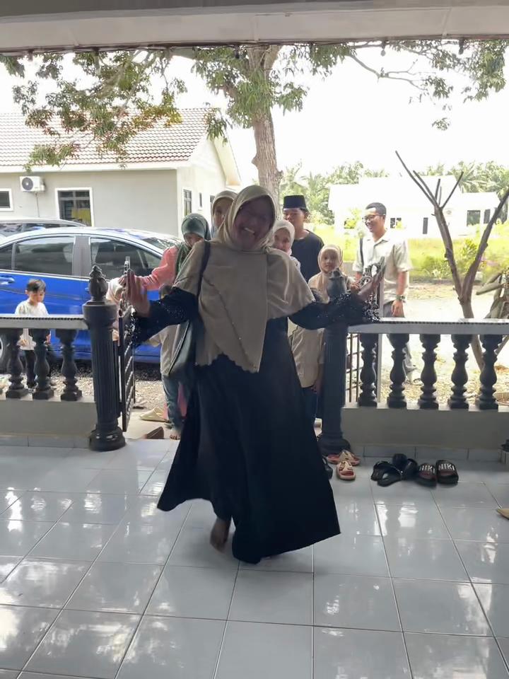 @sitimanjadiana