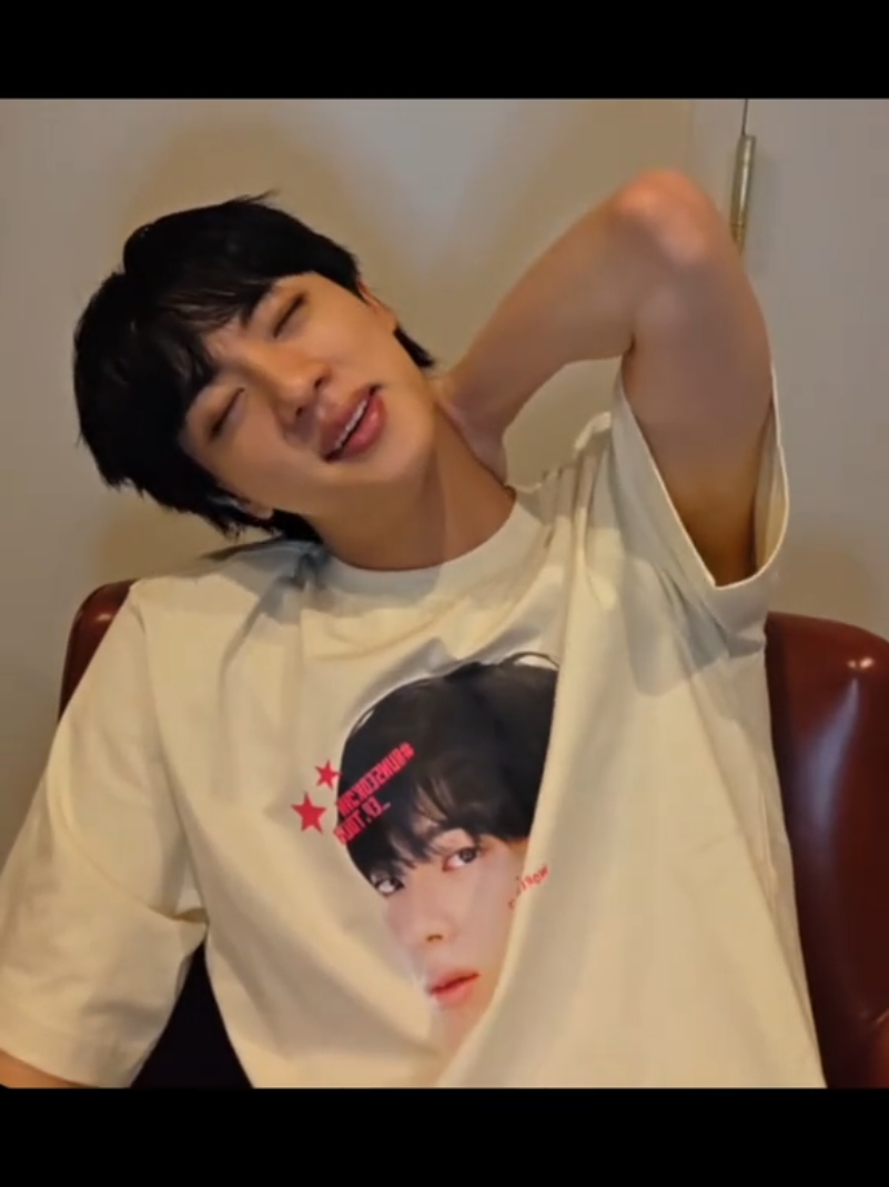 @and l❤️ve u Jin