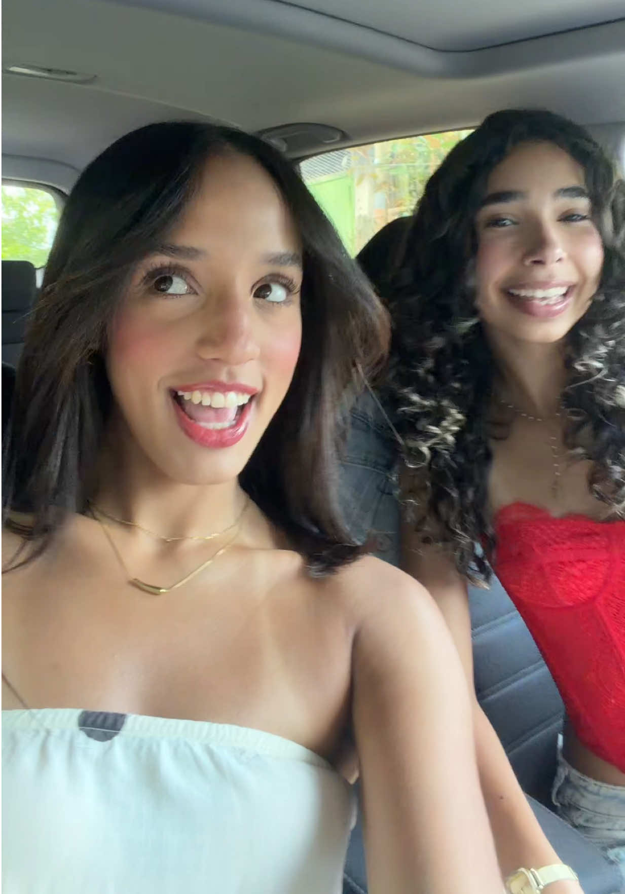 @Fabiola García <3