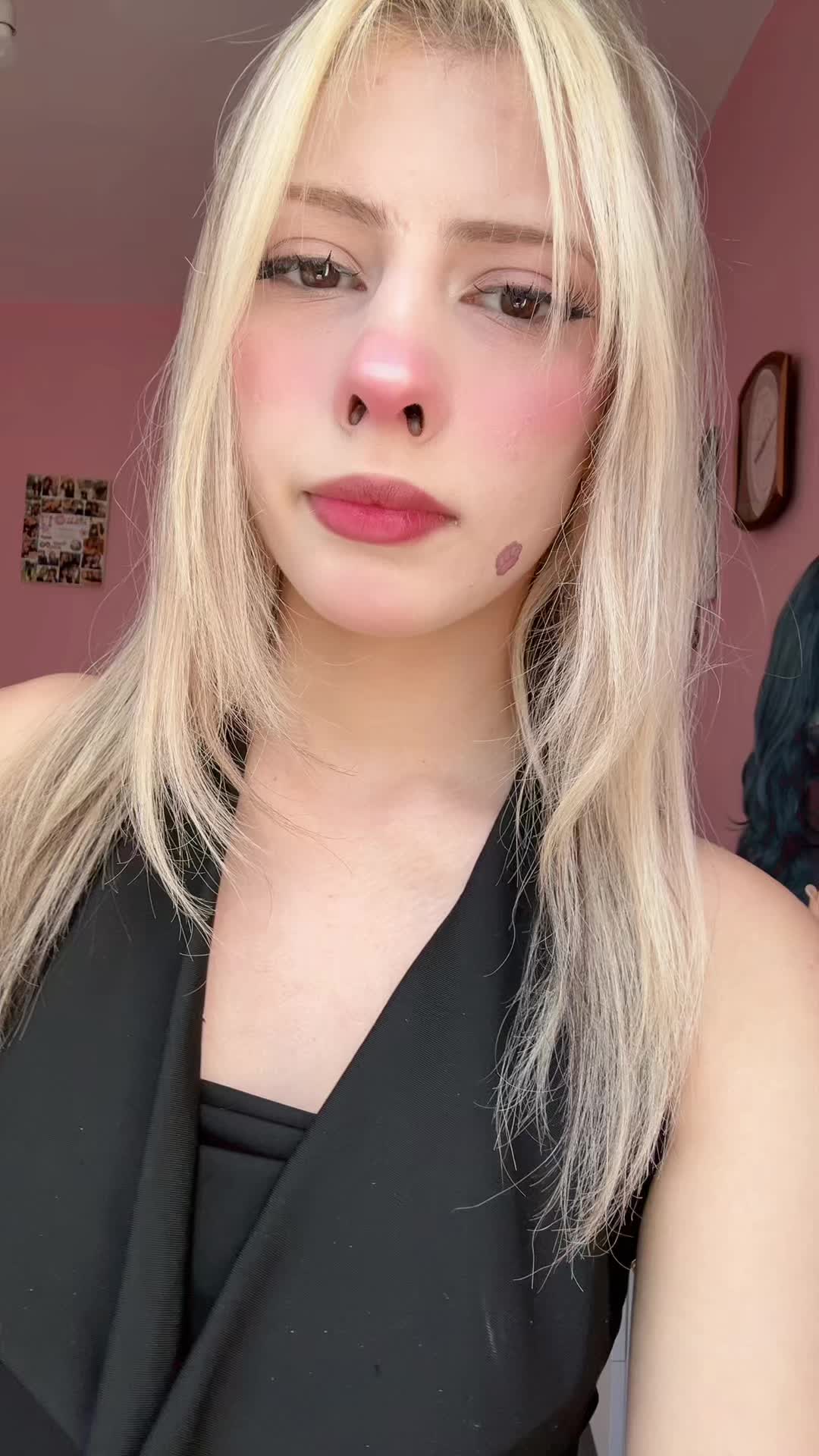 @llarem