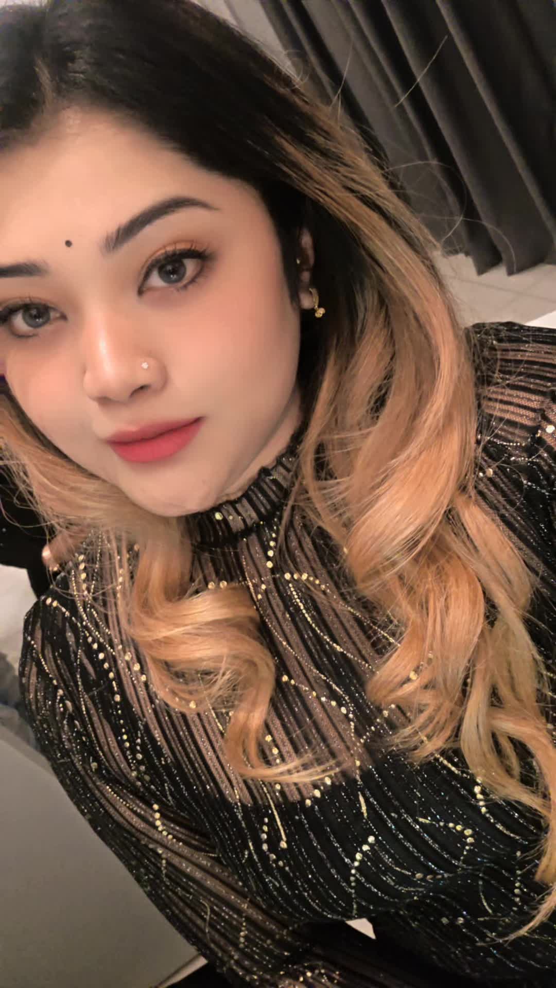@𝑻𝒉𝒖𝒓𝒈𝒂𝒔𝒉𝒏𝒂𝒗𝒊🦋.