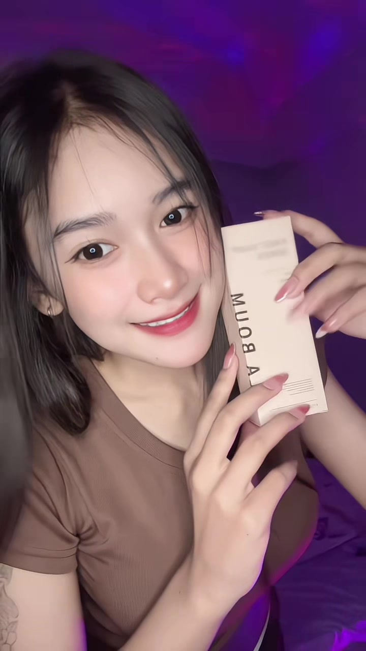 @ใบหยก