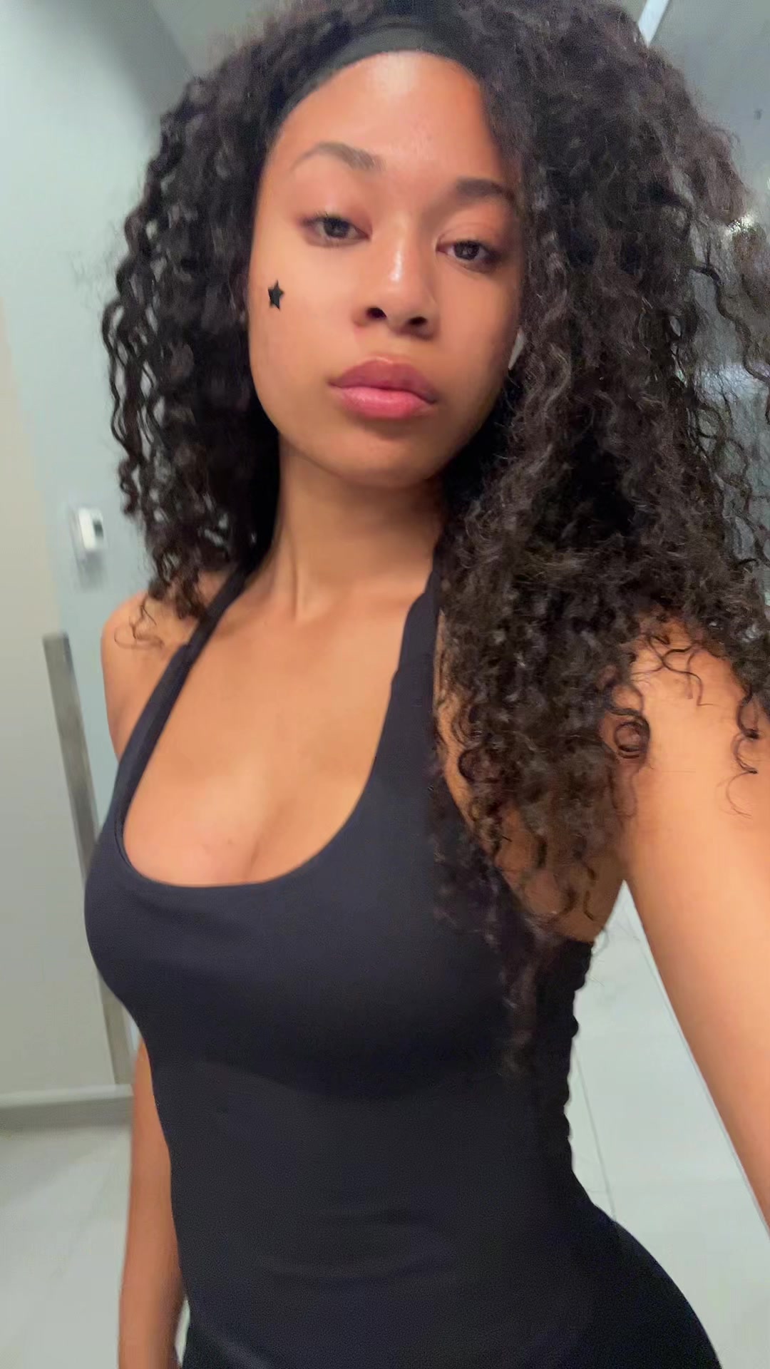@Sammie
