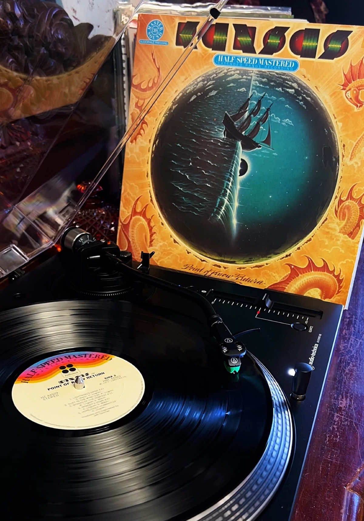 @Vintage Vibes Records
