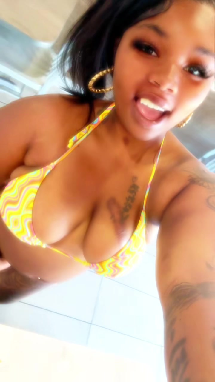 @Teniyaaaa