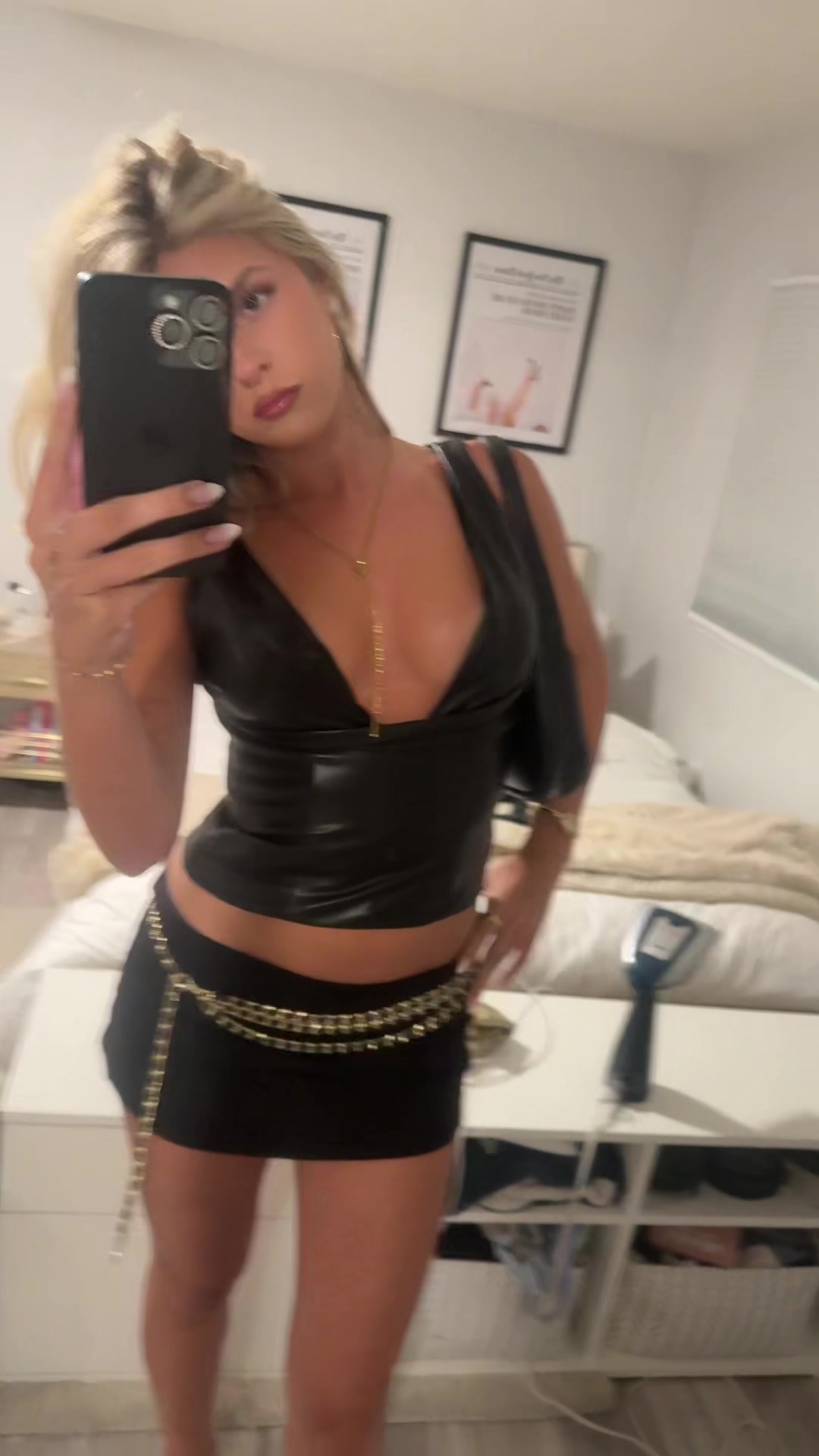 @mia clarizio