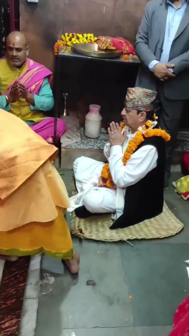 @हिमानी शाह
