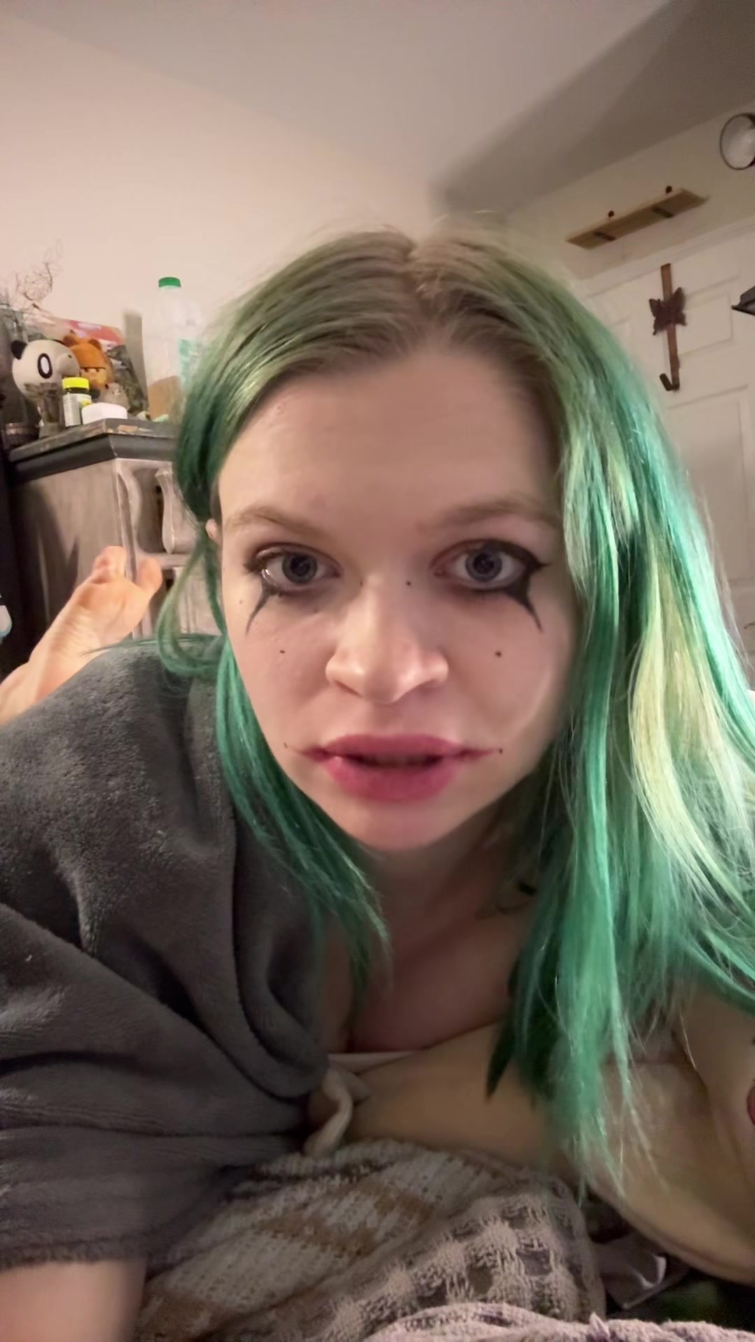 @sabrina lux 🦄
