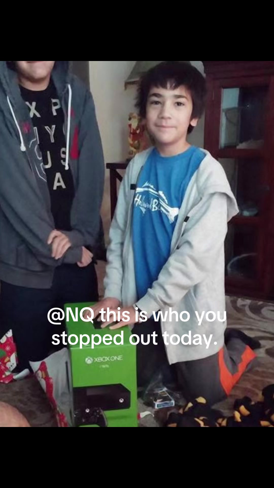 @nixcru_