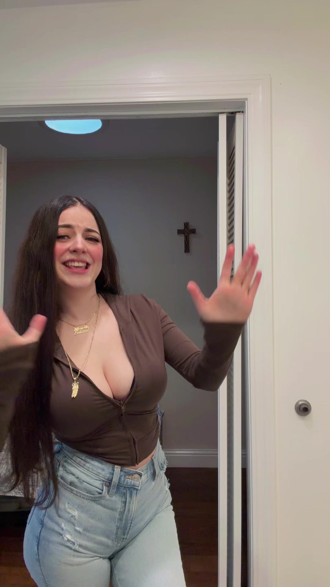 @Selena Moreno