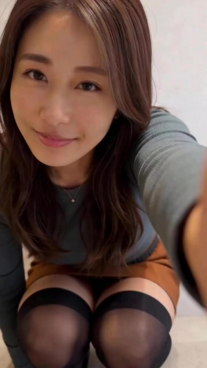 @笑いと目を