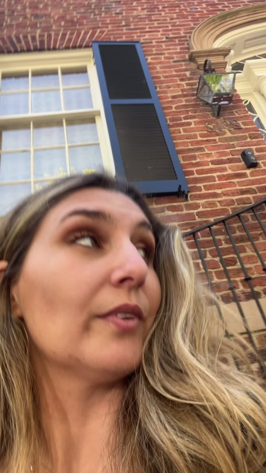 @Sabrina Kharoubi
