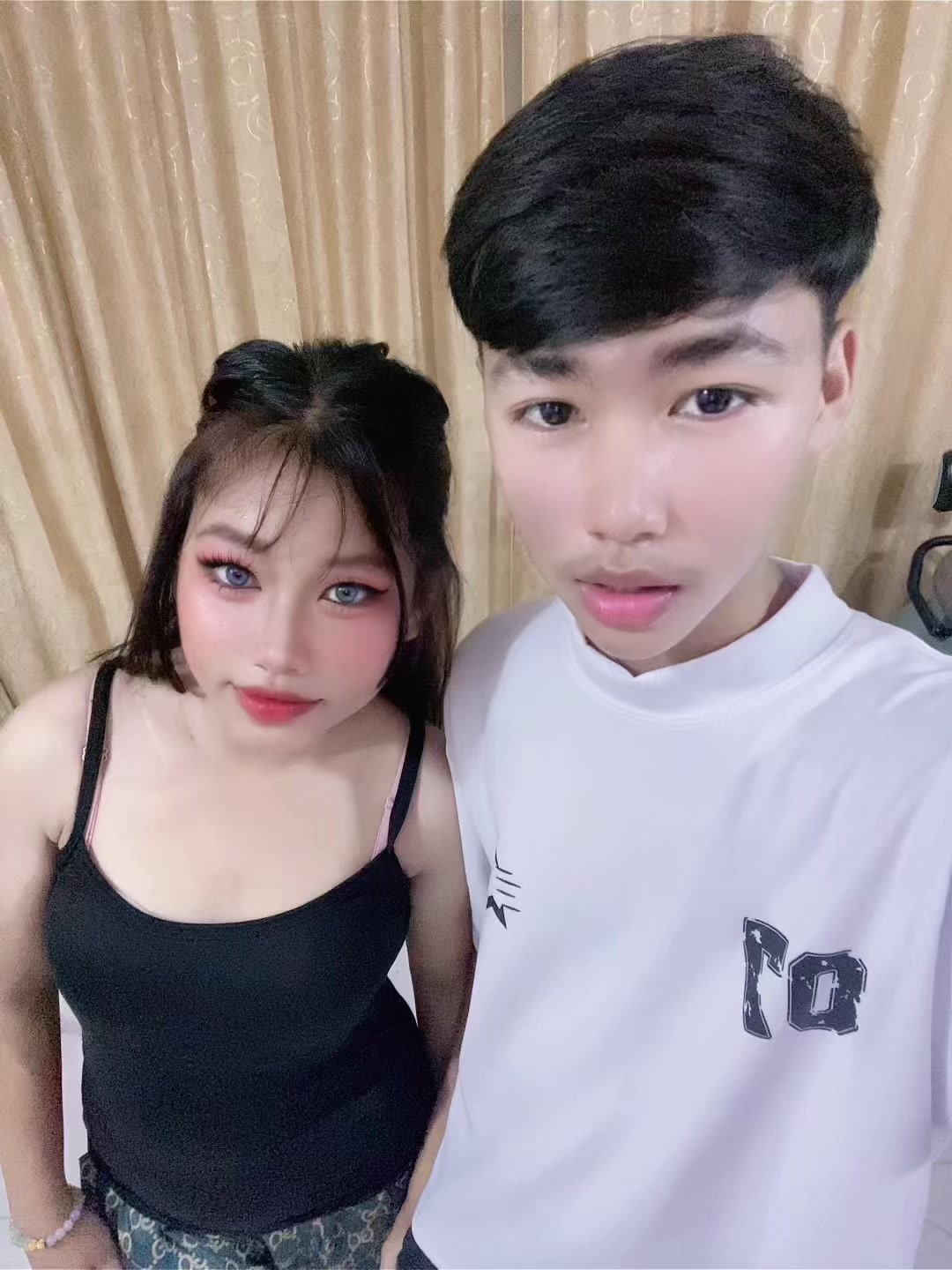 @vannyro_kdorthom