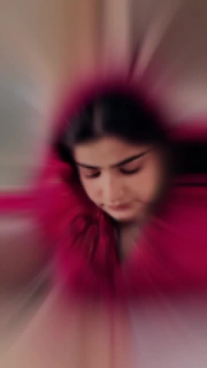 @Ayesha Khan
