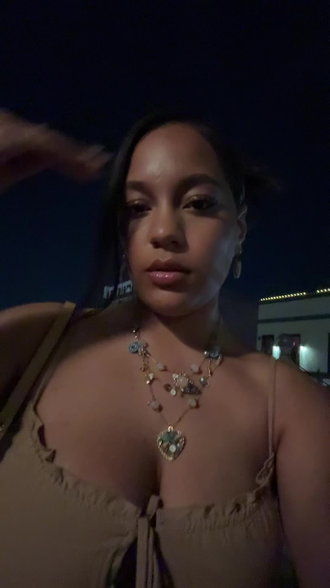 @mia