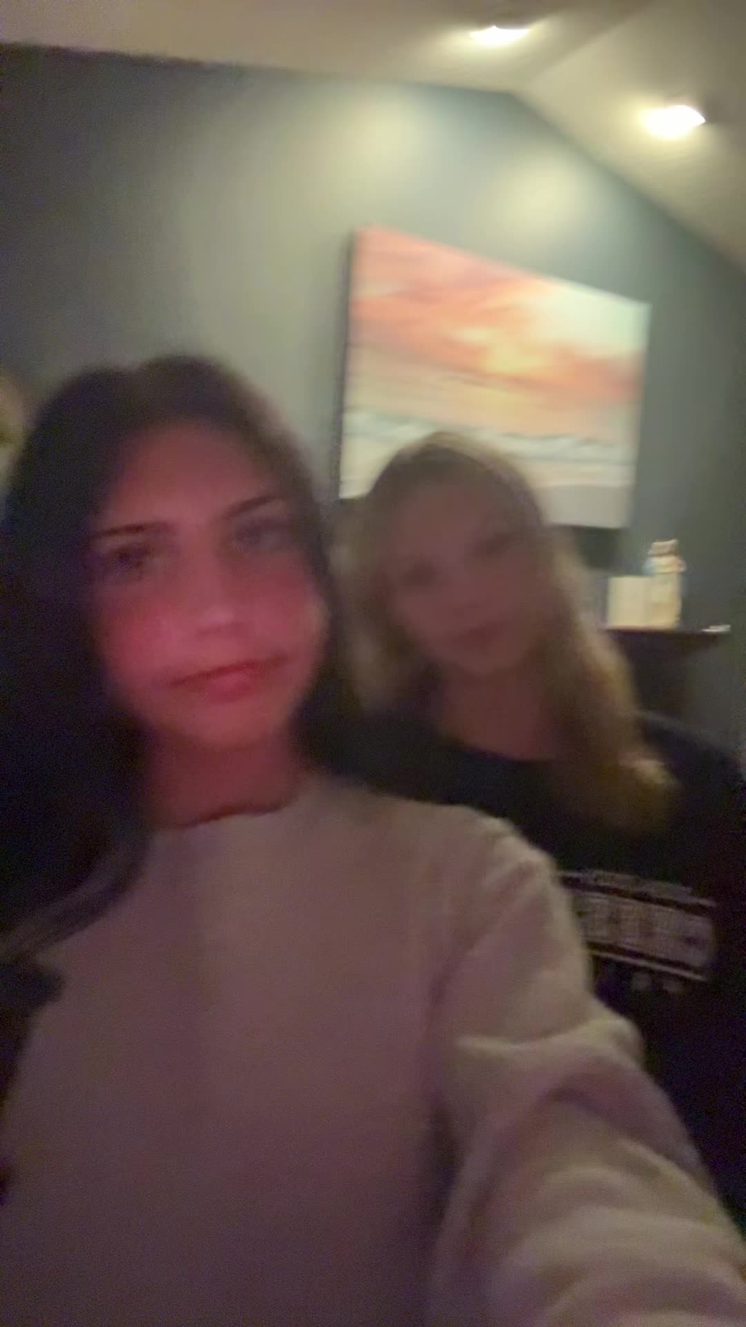 @️