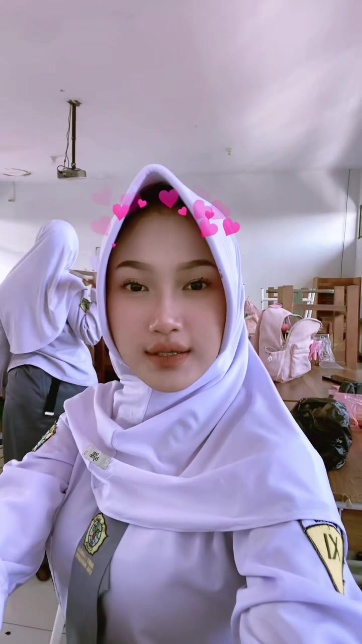 @pyolll4