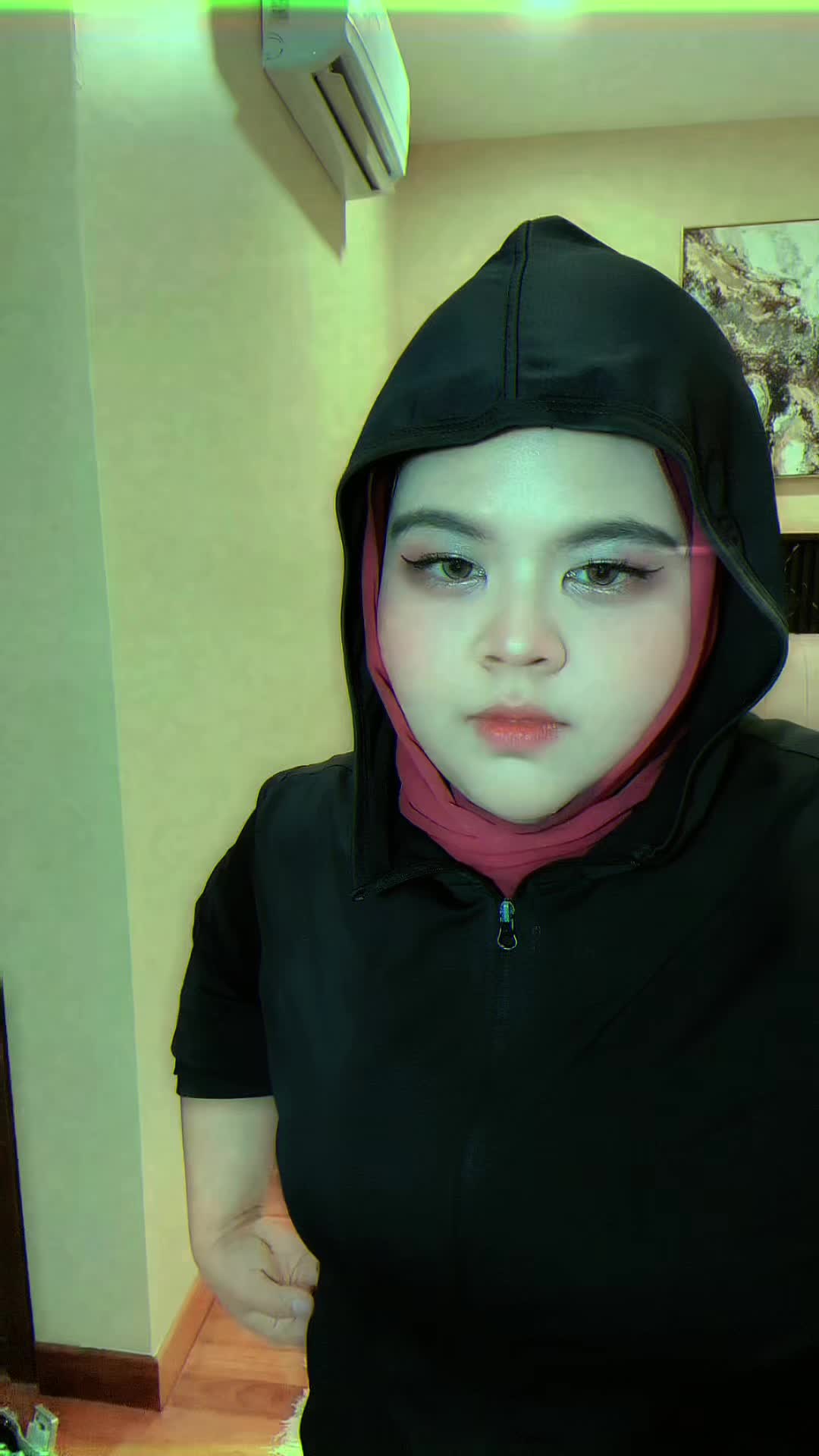 @Syazaliiii