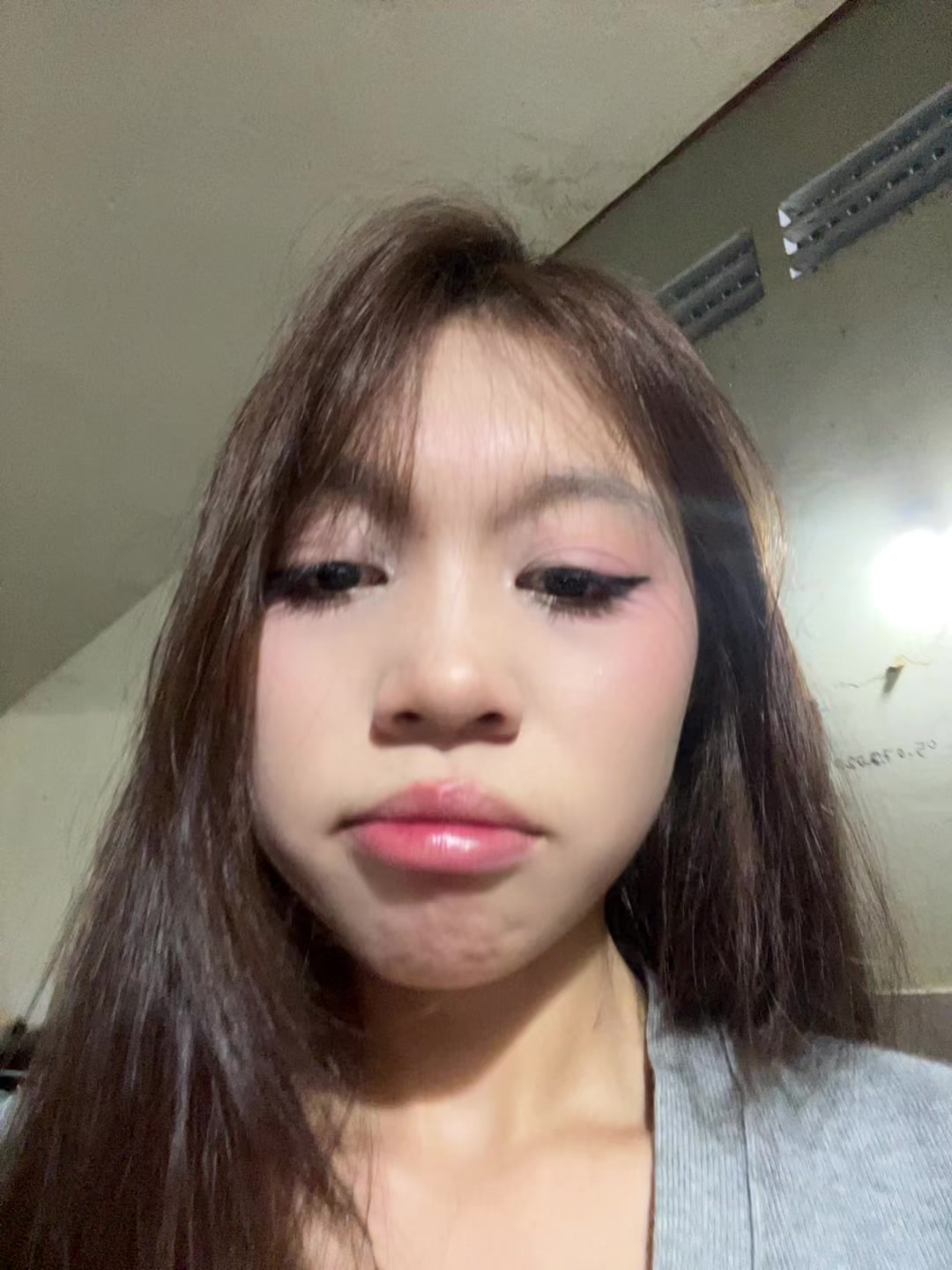 @Ly