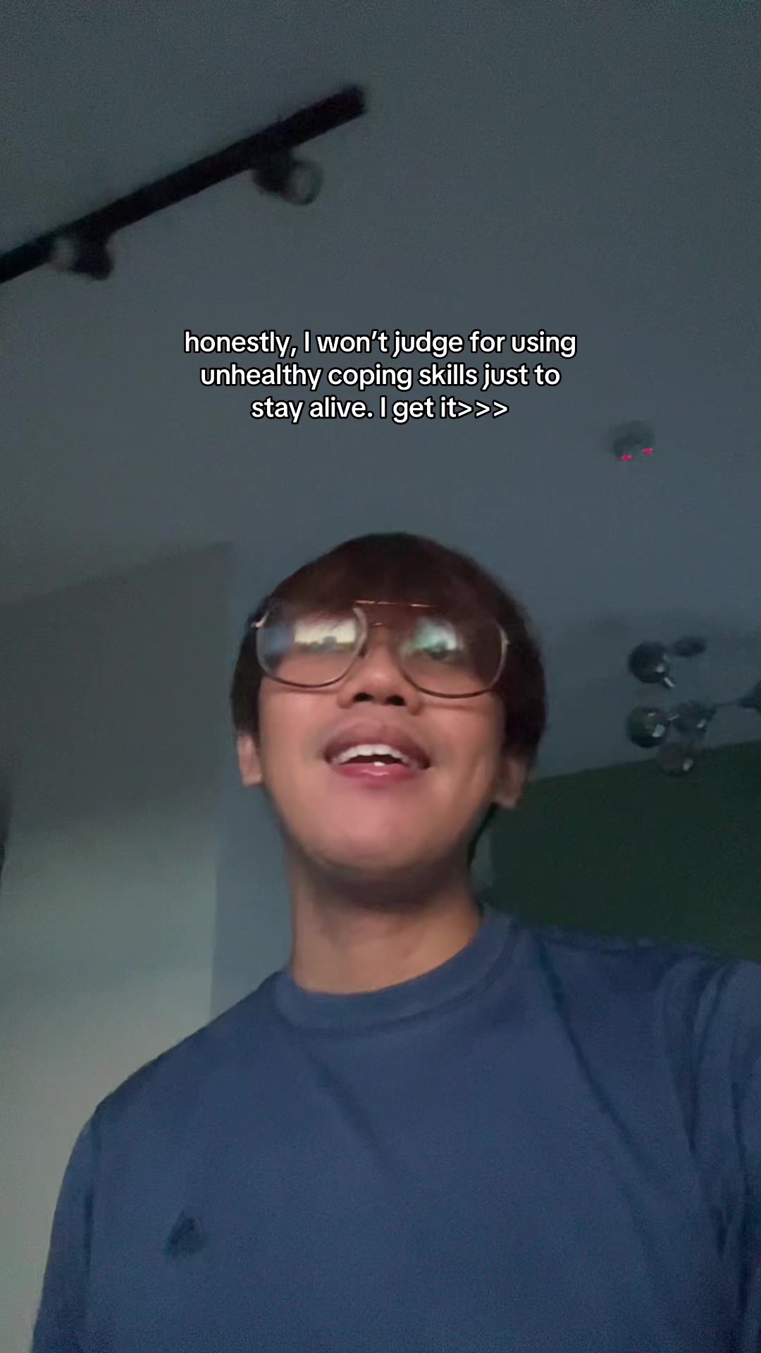 @dee🦋