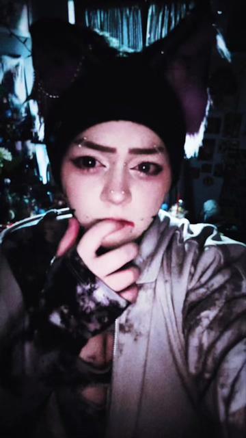 @call me knife🔪 (he/they/it)<3