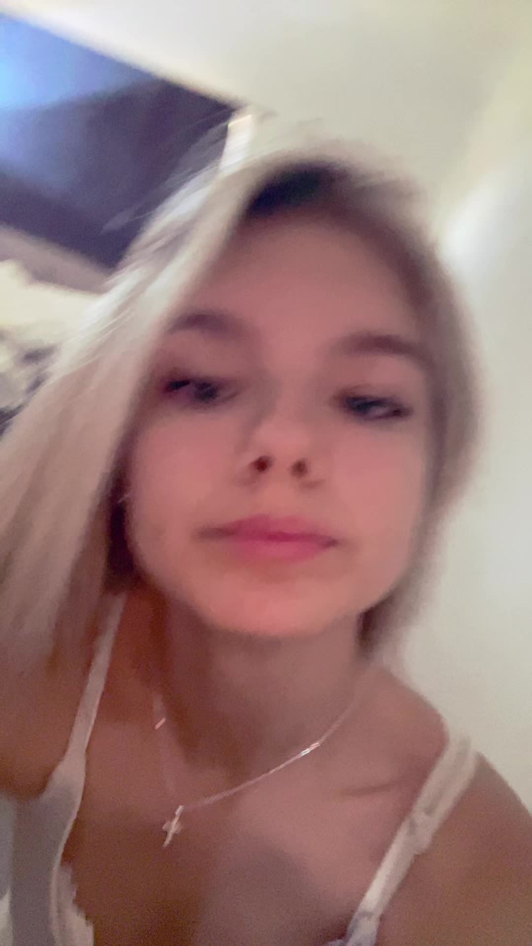 @𝓘𝓼𝓪🤍