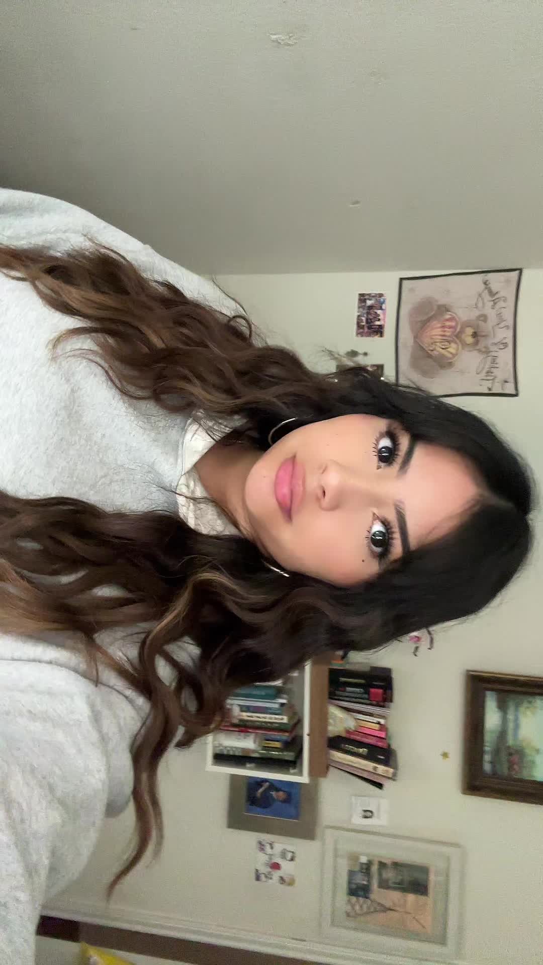 @gia 🦄