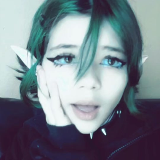 @𝙨𝙖𝙨𝙨𝙝𝙖𝙭