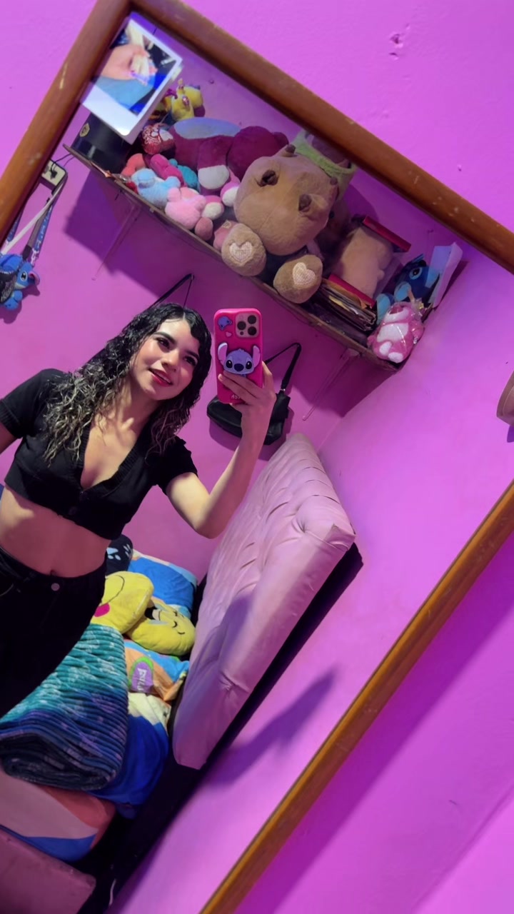 @👸🏻🖤!