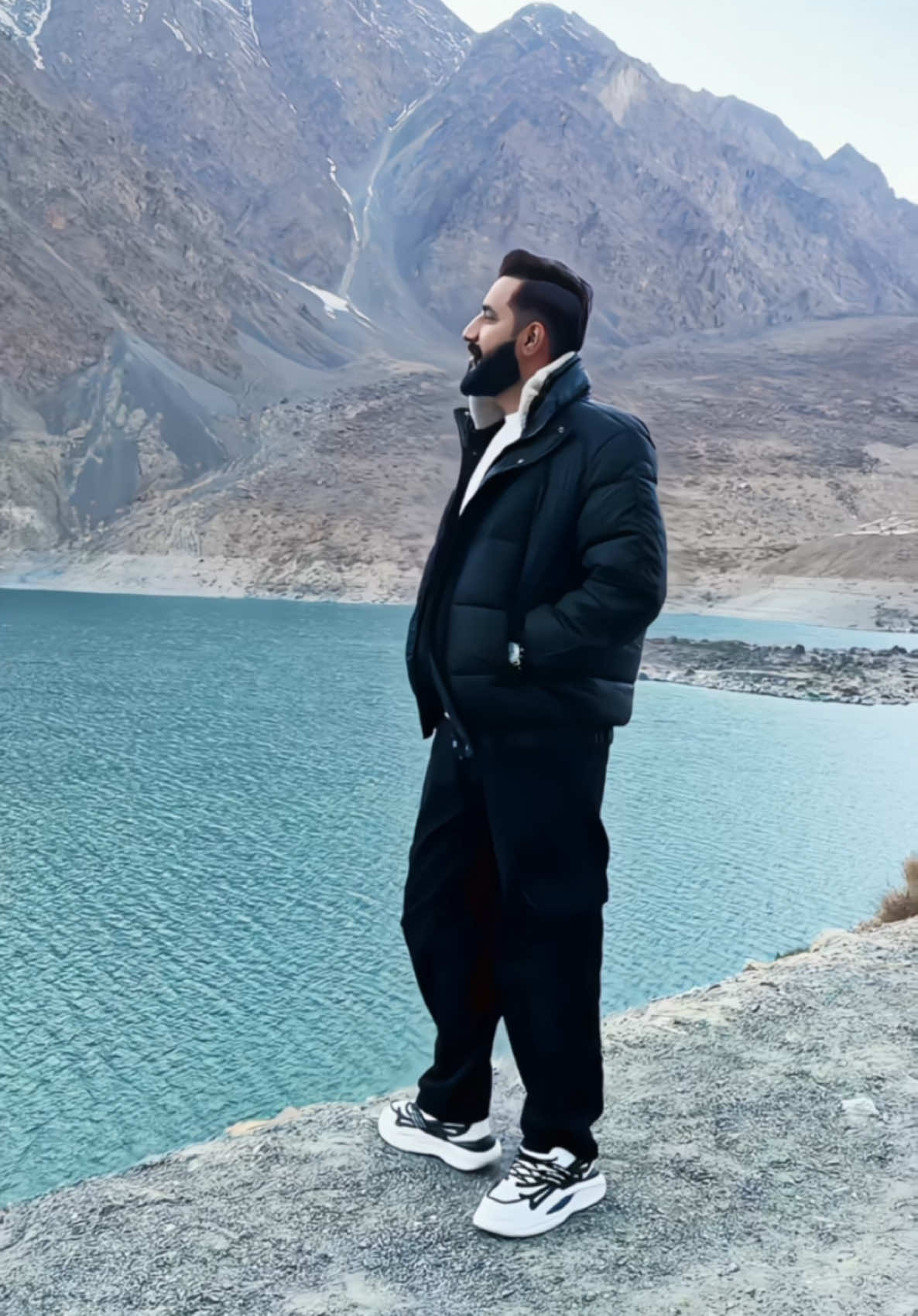 @RaJa FurQaN 🇦🇪 🇵🇰