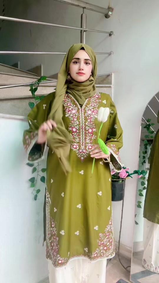 @لائبہ
