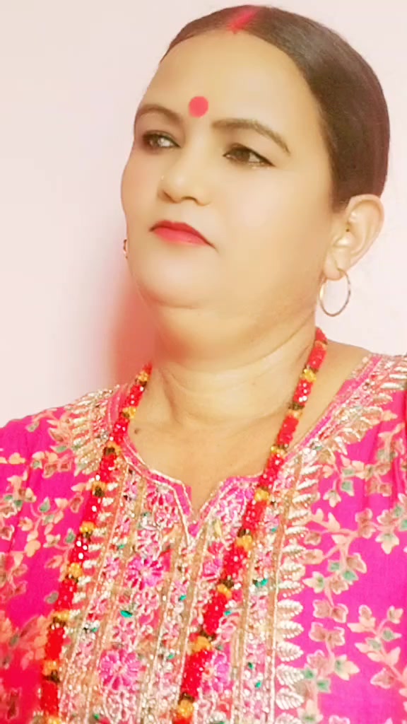 @Meena Khatri800