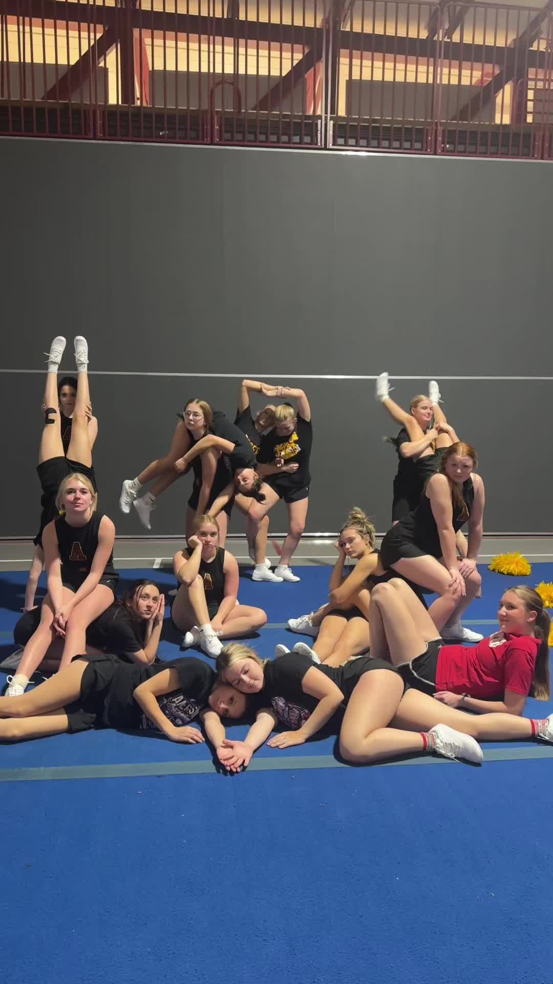@AMHS CHEER