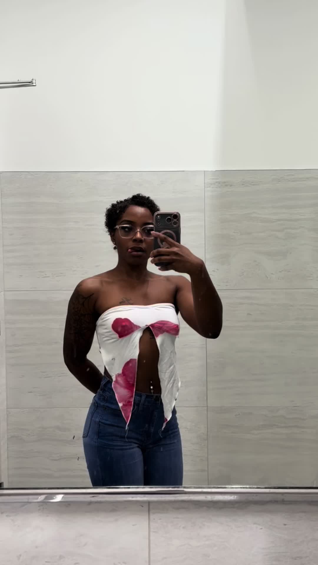 @Thefamoustati