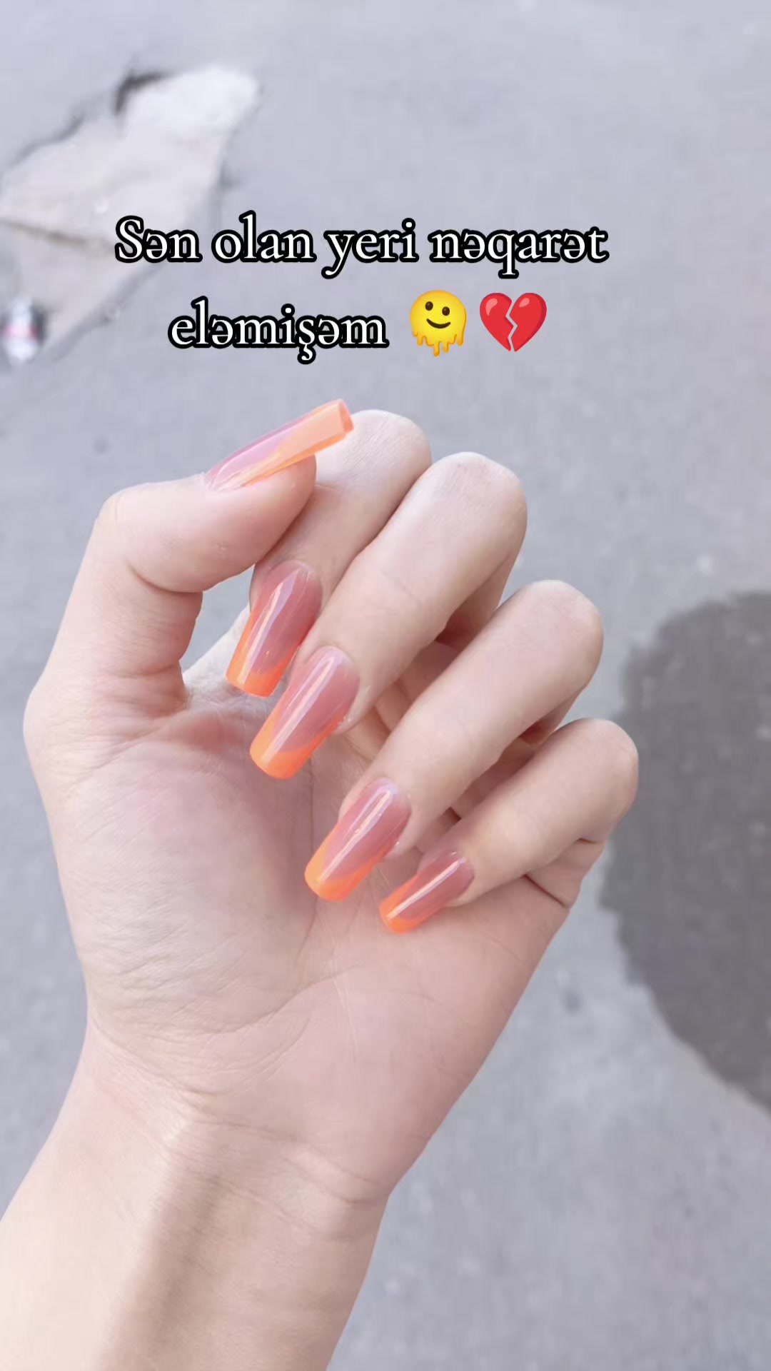 @G)