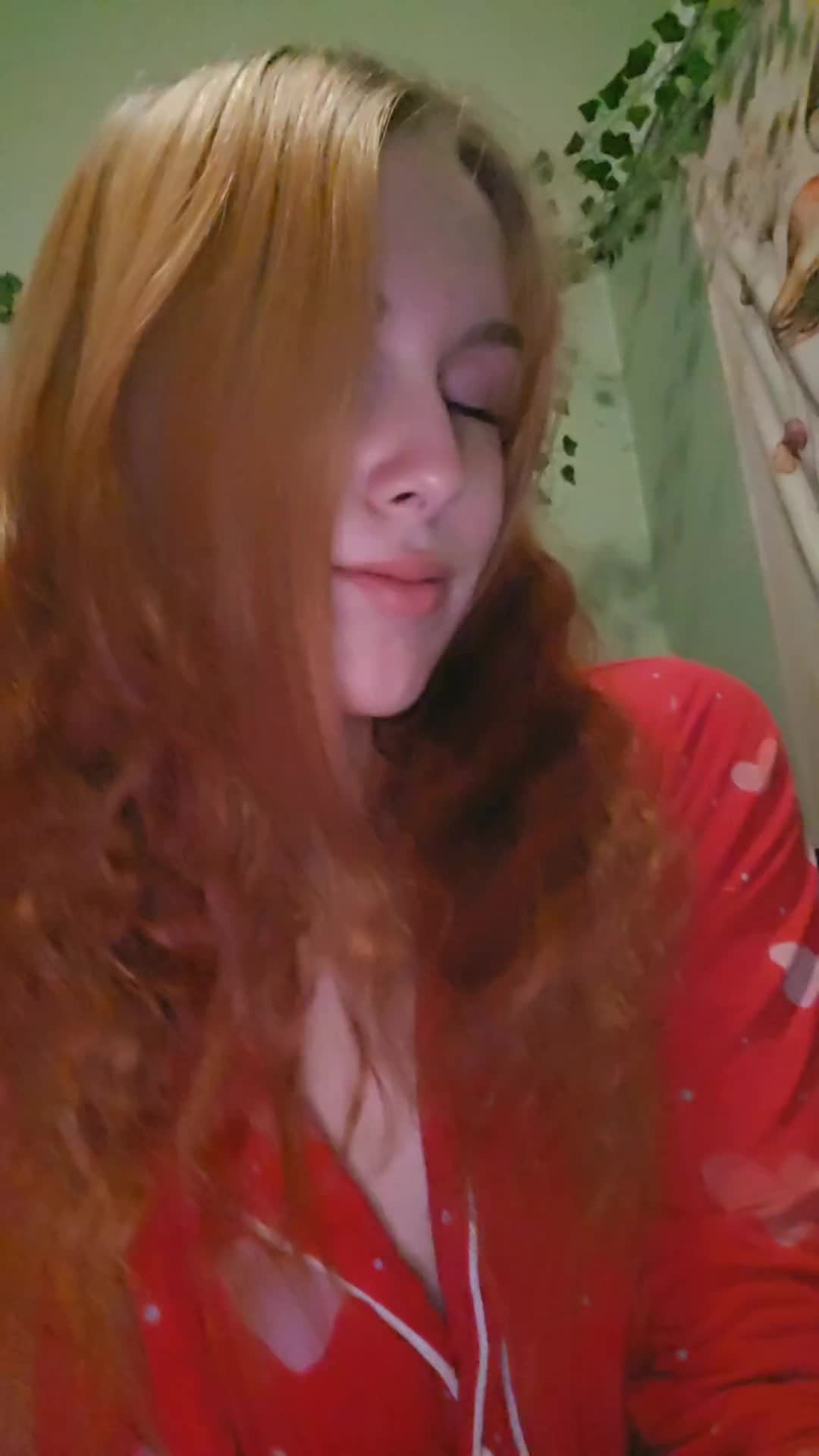 @bri<3