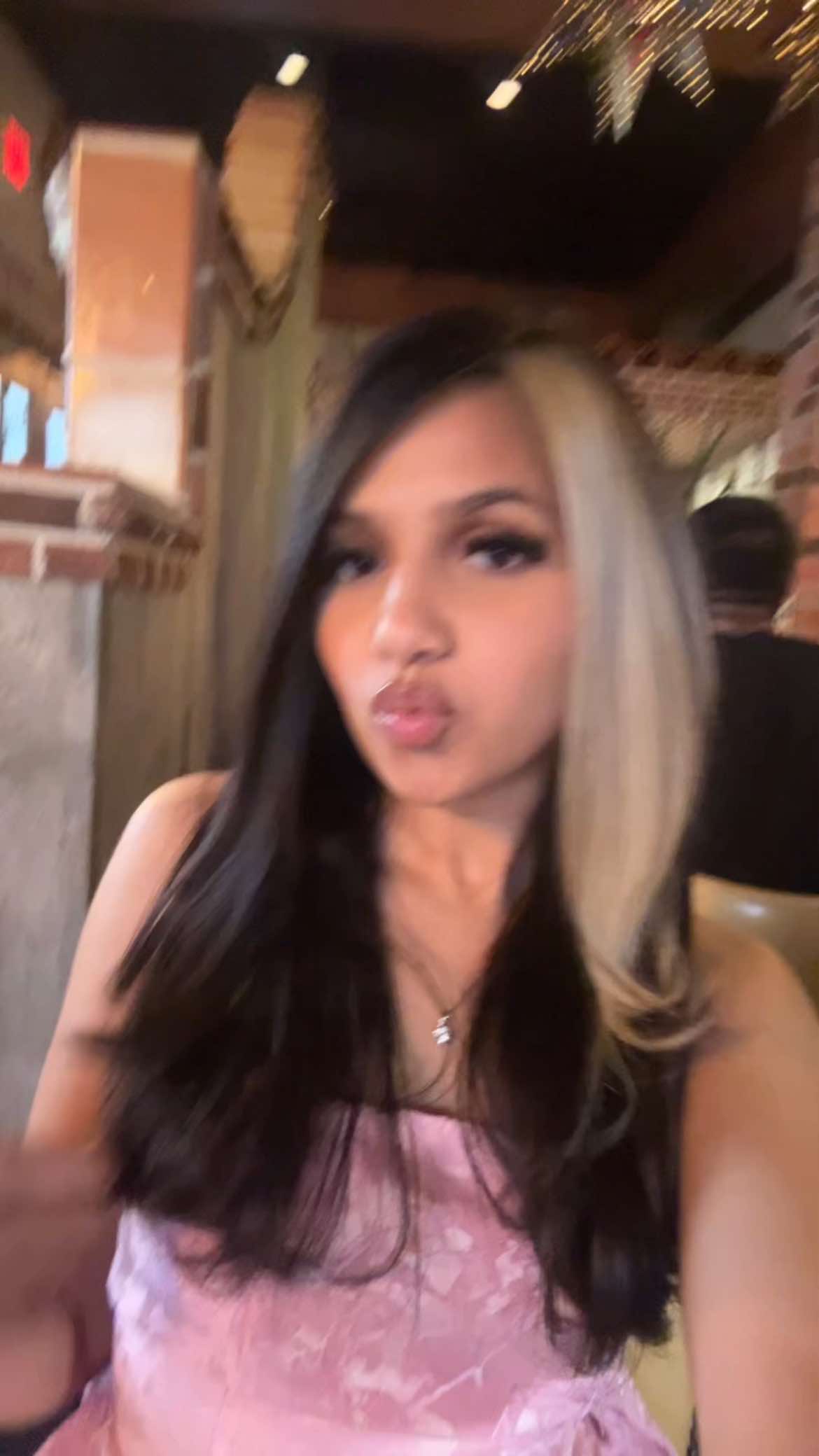 @ely♡︎