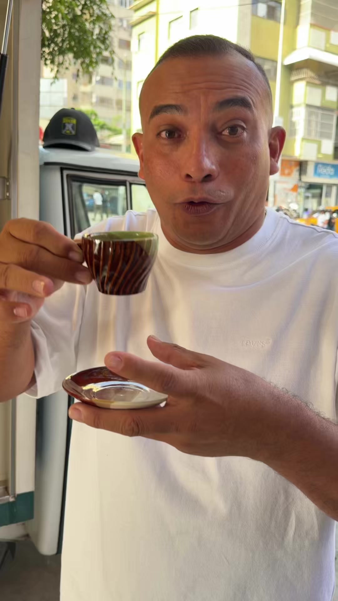 @V&iacute;ctor Aponte