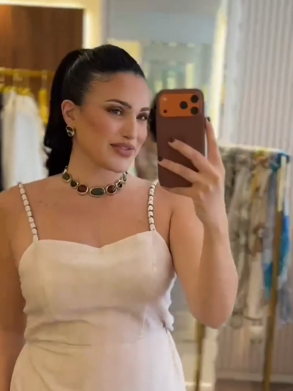 @VALENTINA