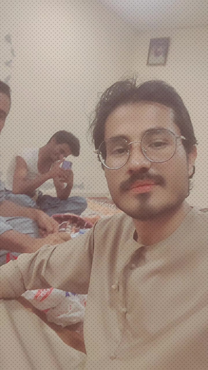 @𝑙𝑎𝑑𝑙𝑎ℎ بلوچ💕
