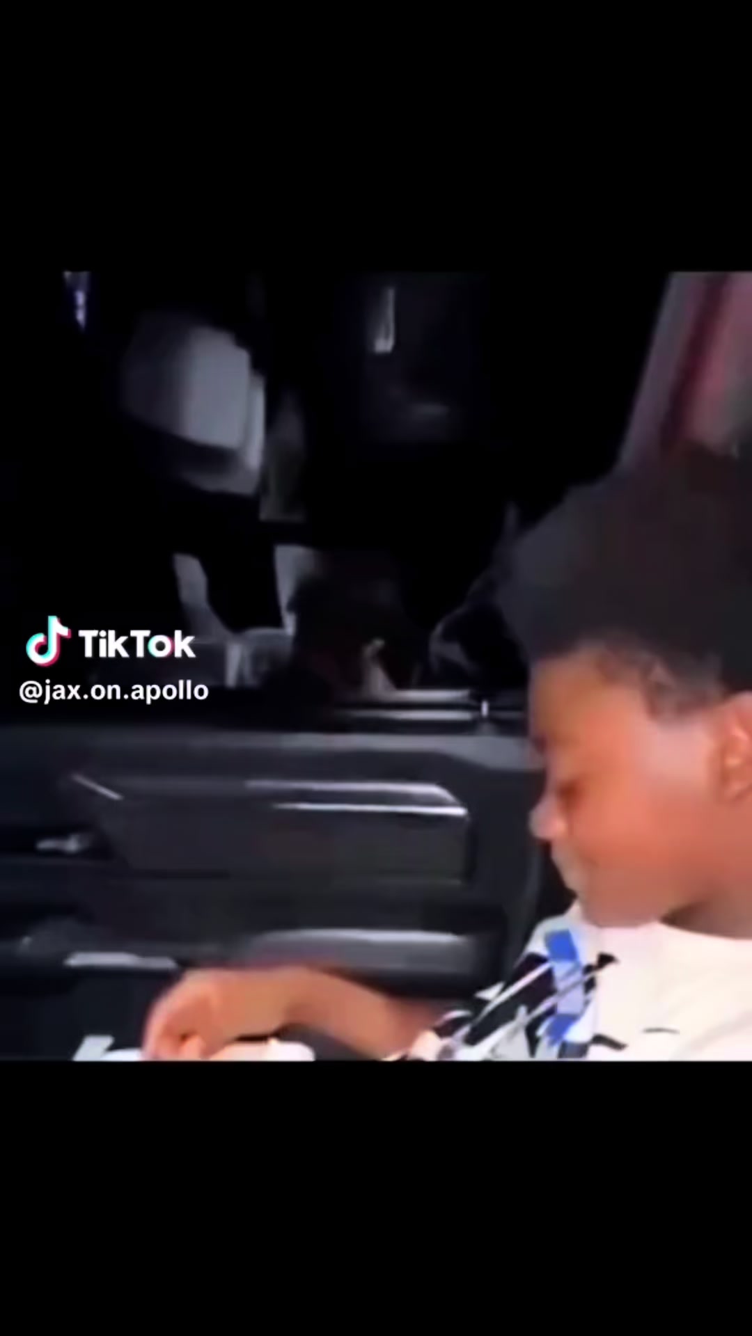 @𝔎𝔯𝔦𝔰😎