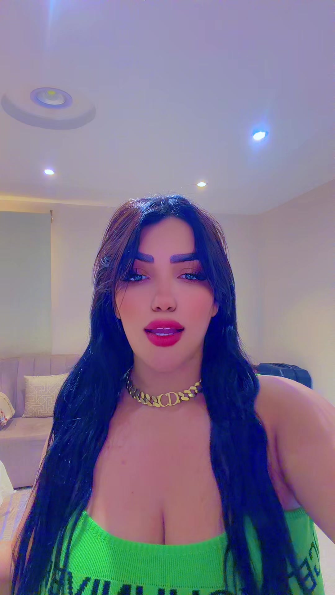 @👑sahoura👑