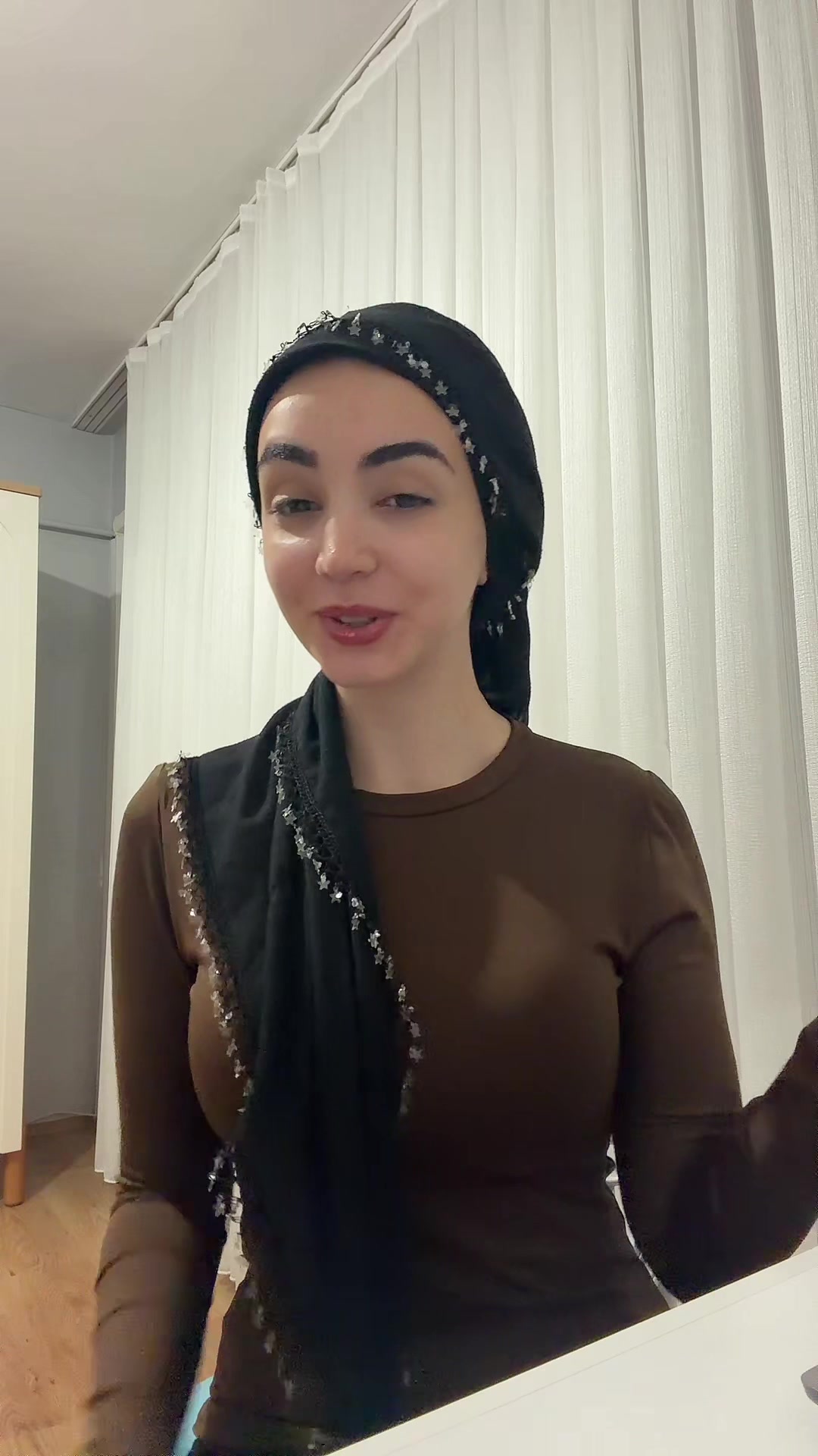 @Kraliçe