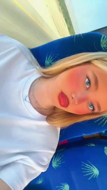 @𝐑𝐎𝐌𝐈