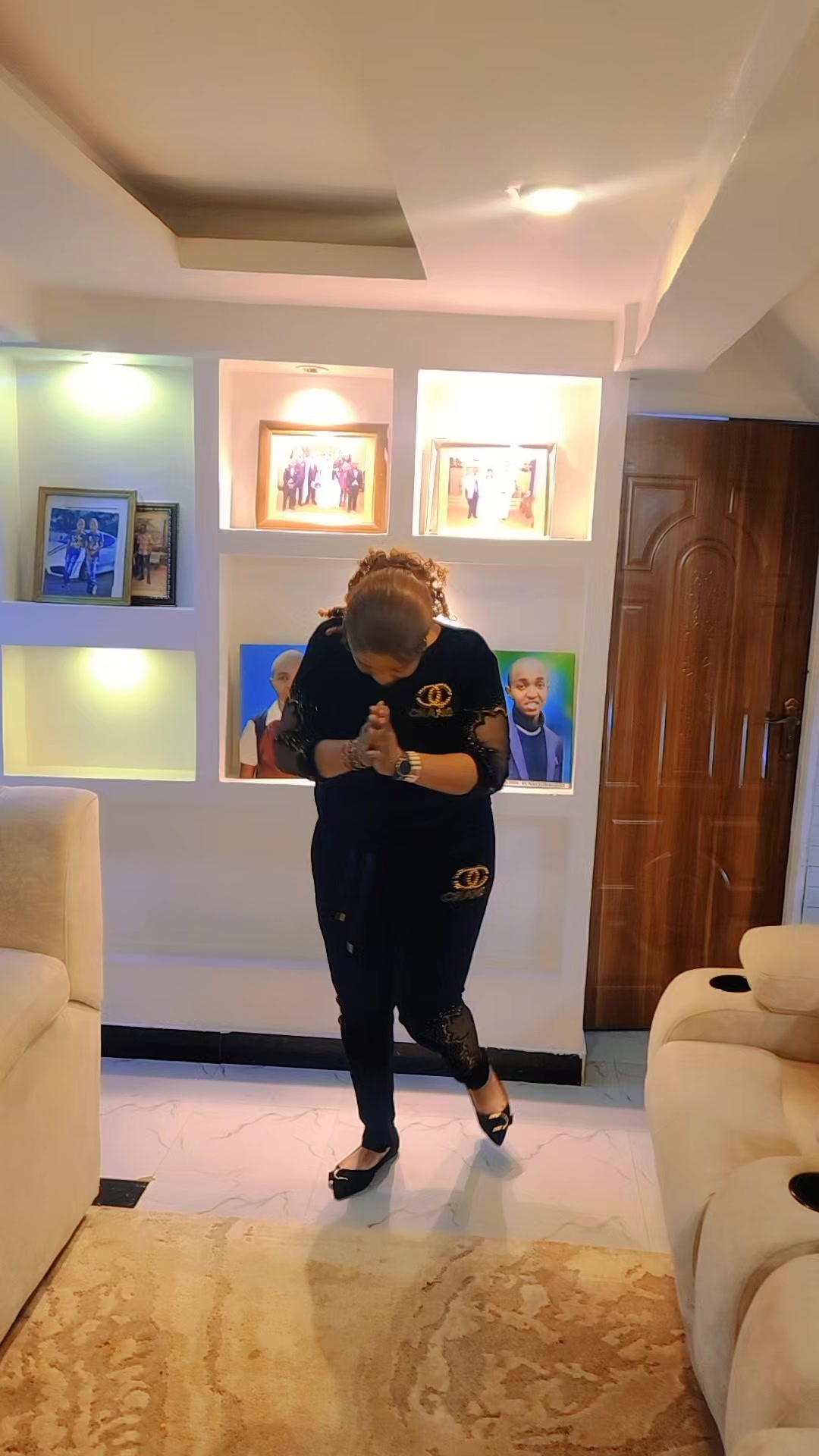@Stella Pemuko