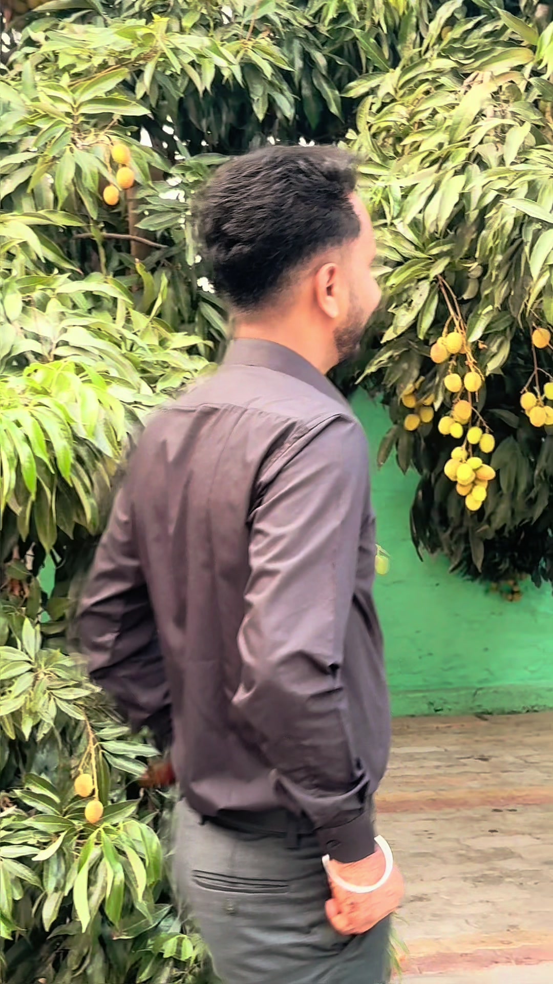 @Aditya 🧿ᥫ᭡
