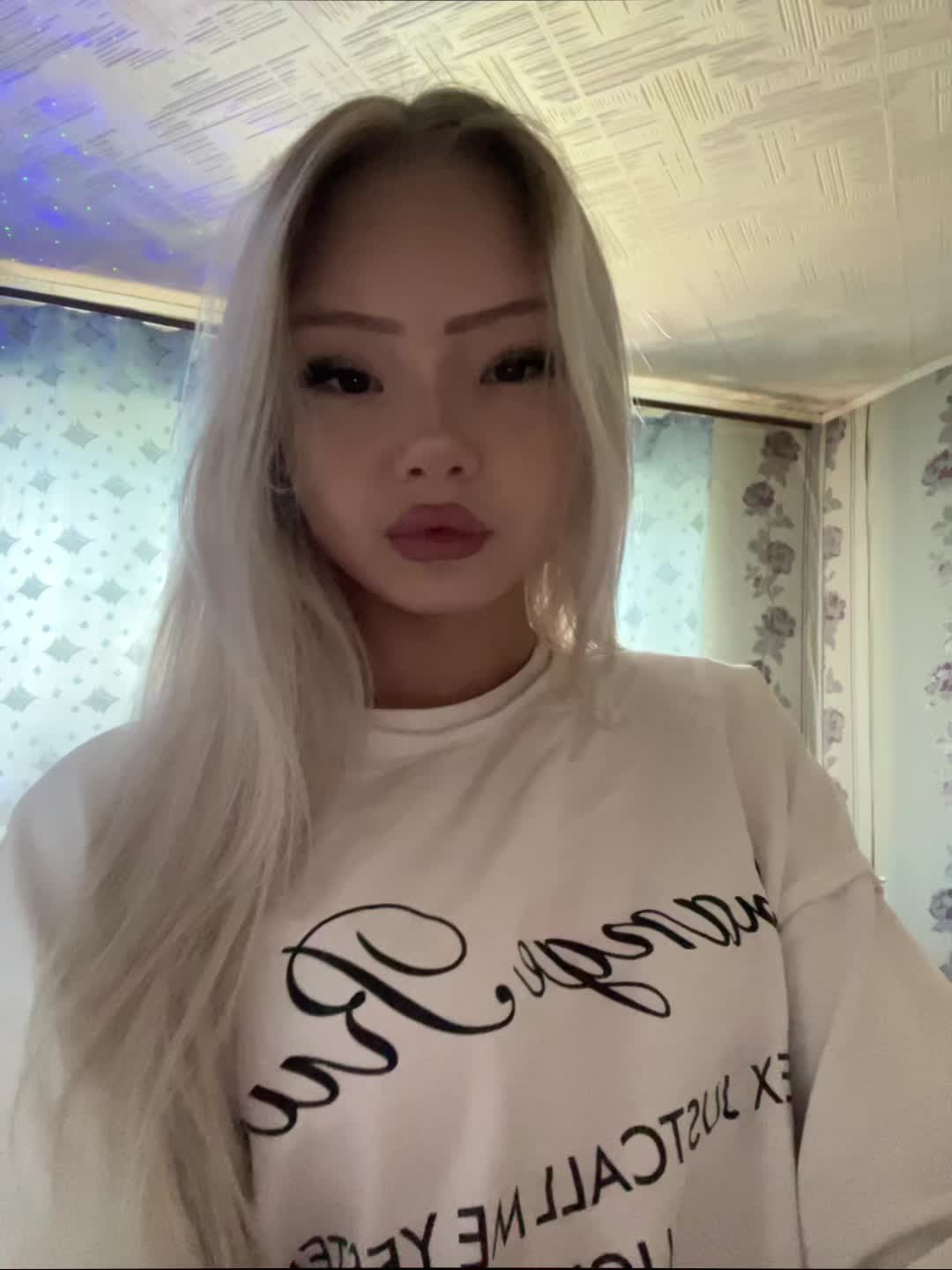 @weokiss