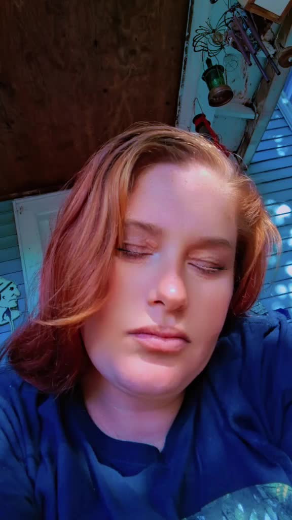 @sheryllgannon493 hell b****