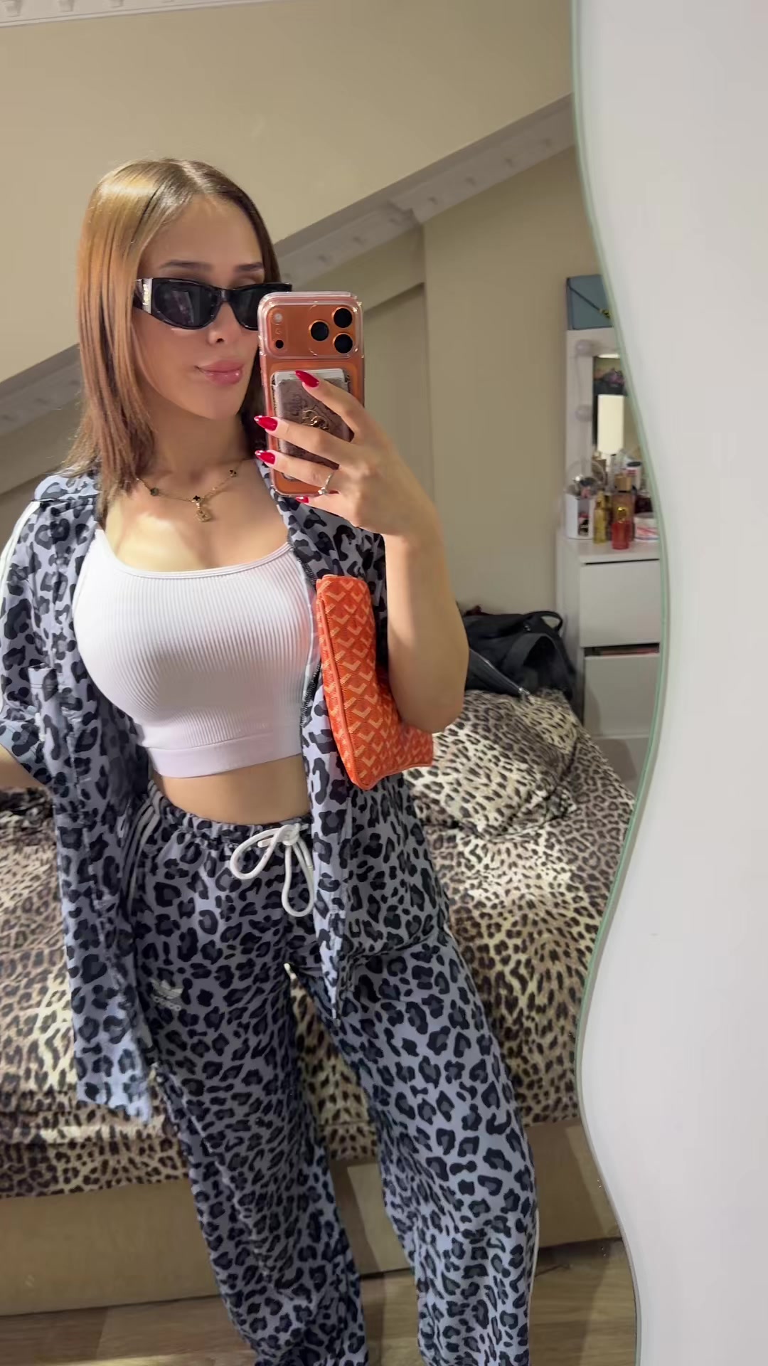 @buseeayll