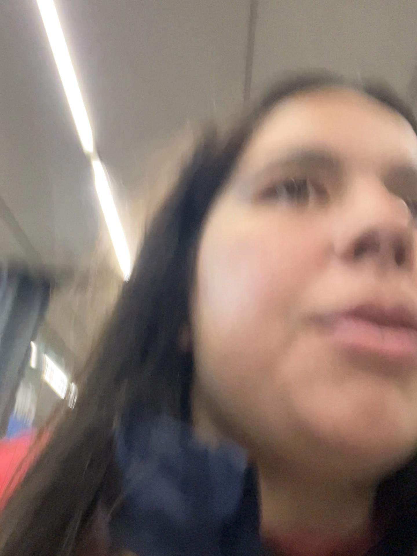 @Brisila Baz